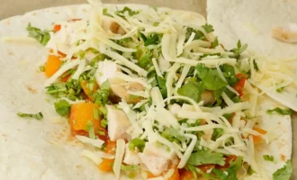 Кесадилья с курицей
